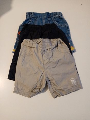 Lot x3 shorts T 6 mois