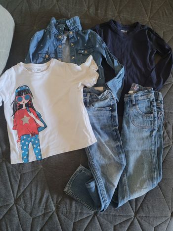 Lot fille 4ans