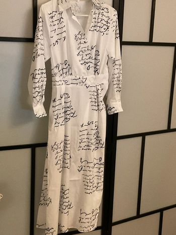 Robe blanche imprimé noir