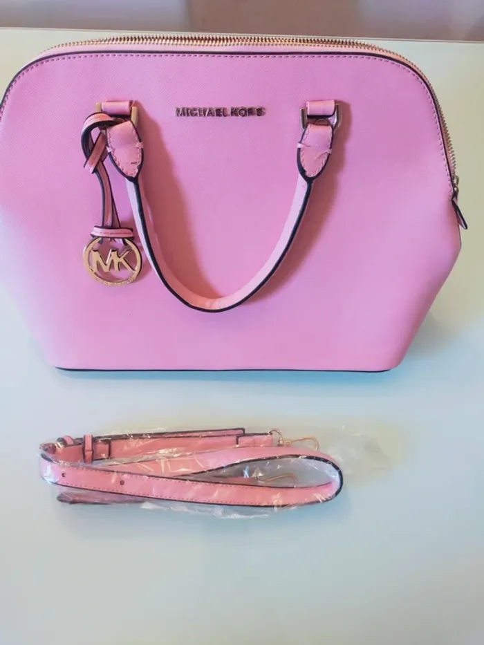 Sacs a main rose Michael kors