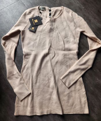 Pull beige dos perles