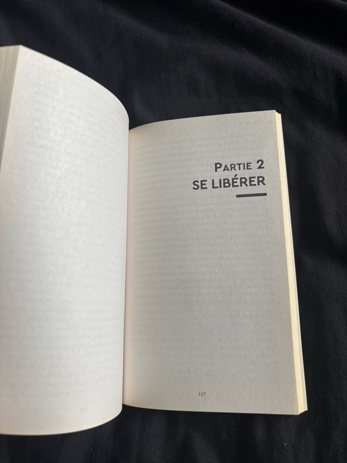 « Se libérer de son moi toxique » – Marie-Estelle Dupont (Larousse Poche) - photo numéro 2