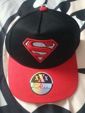 Casquette Superman taille 56cm neuf