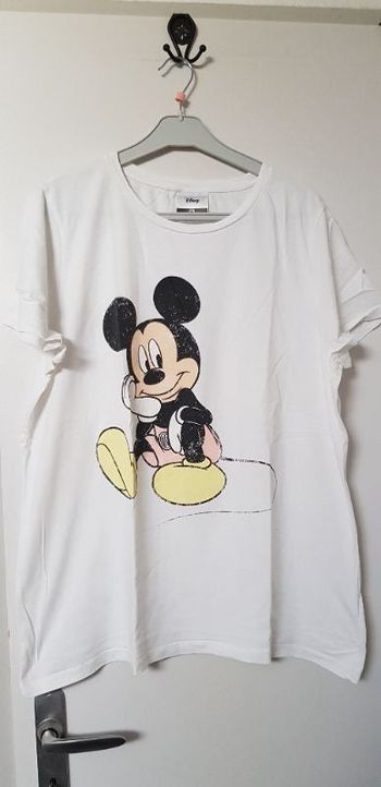 Tee-shirt Disney C&A taille L