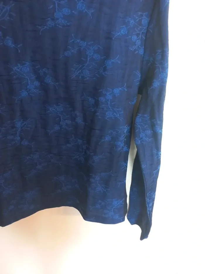 T-shirt new - photo numéro 3