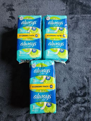Lot de serviette hygiénique jetable