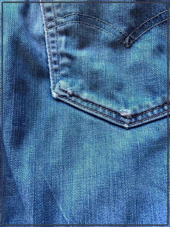 Jeans levi's taille 40 trouée - photo numéro 6