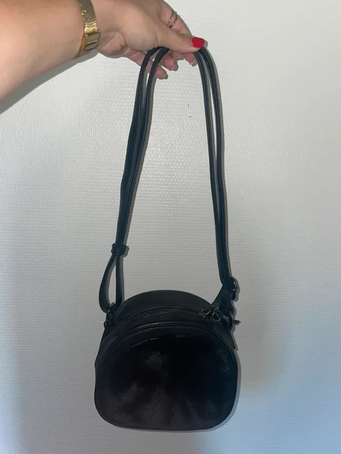 Sac bandoulière à poils doux - photo numéro 3