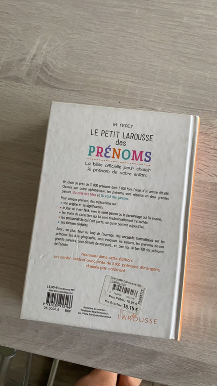 Livre des prénoms - photo numéro 2