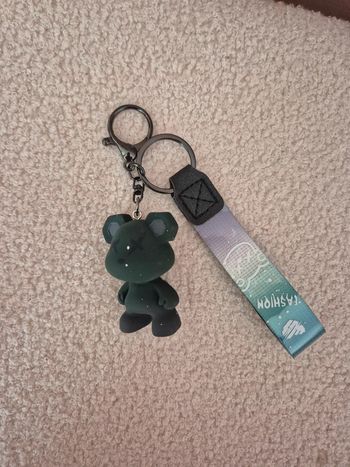Porte-clé ours vert