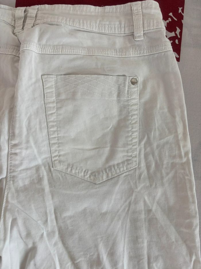 Pantacourt blanc taille 38/40 candae - photo numéro 17