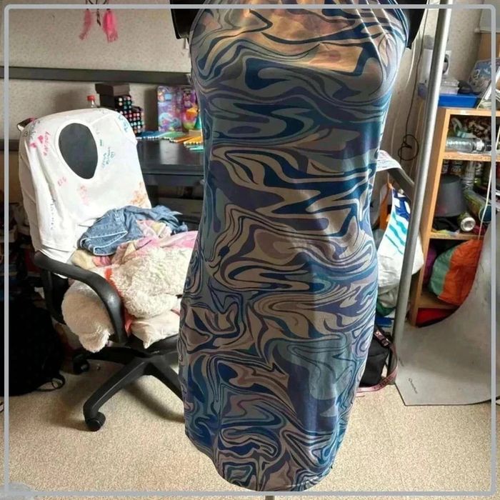 Magnifique robe  shein  taille  40 - photo numéro 3