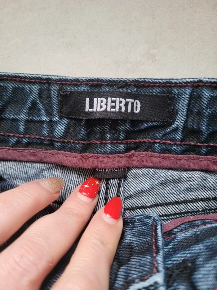 Jean Liberto 4 ans Très bon etat - photo numéro 2