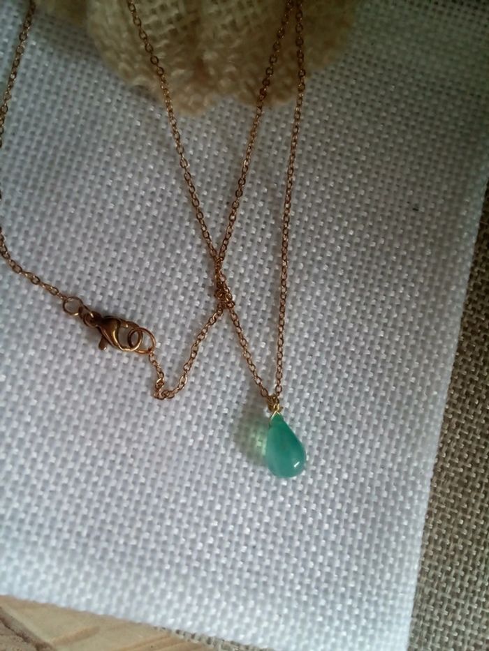 Collier pierre de calcédoine naturelle 💚. - photo numéro 3