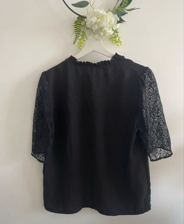 🌸Blouse manches 3/4 noire avec dentelle Kiabi taille 38🌸 - photo numéro 2