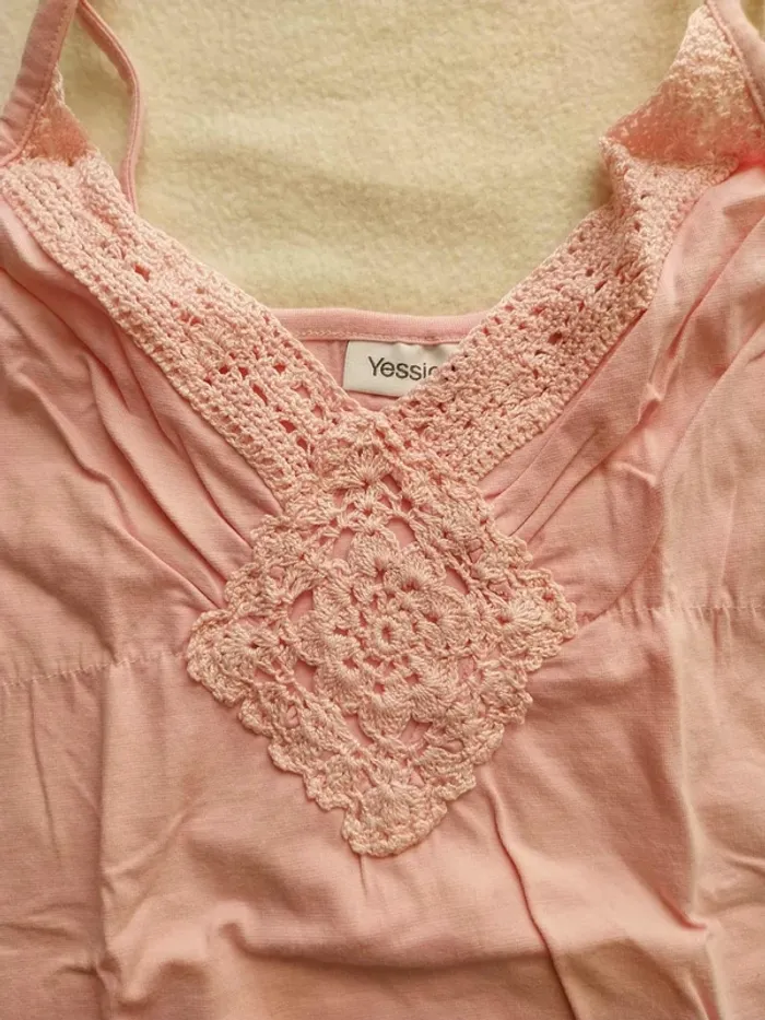 Debardeur rose avec broderie devant TM - photo numéro 3