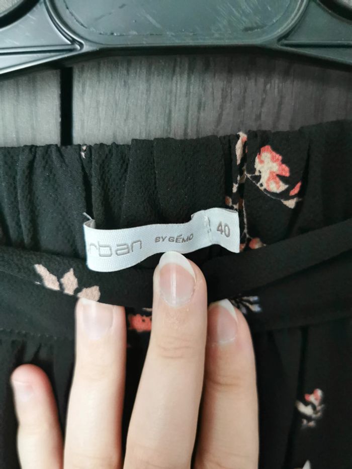 Pantalon fluide noir fleuri - photo numéro 4