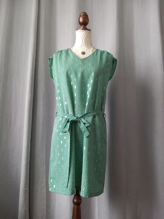 Robe taille 38 - photo numéro 2