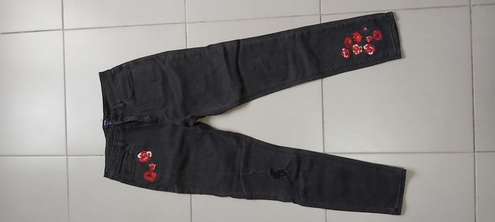 Jeans slim fit Motif fleur 40