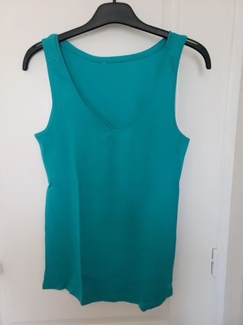 Débardeur bleu turquoise camaïeu