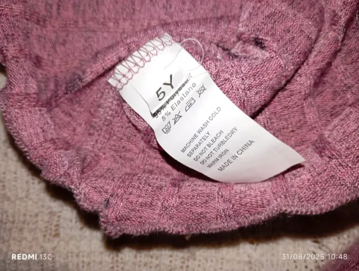 Pull léger rose a coeur - photo numéro 2
