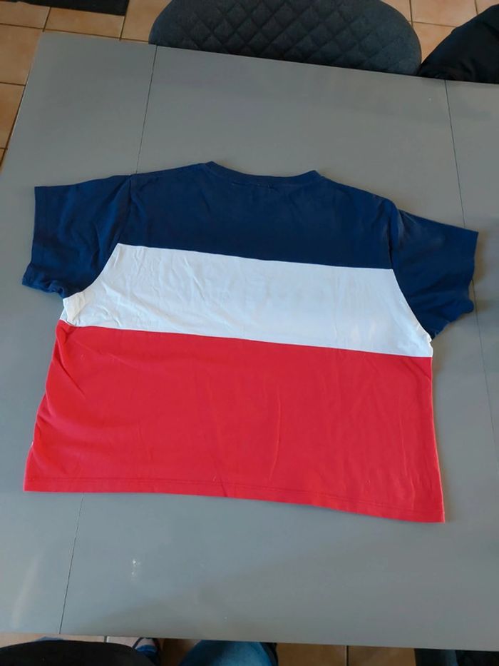 Tee-shirt court taille S Levis - photo numéro 6