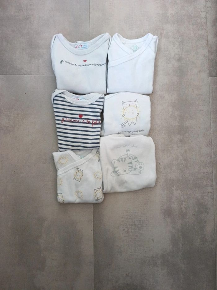 Lot 6 bodies 3 mois - photo numéro 2