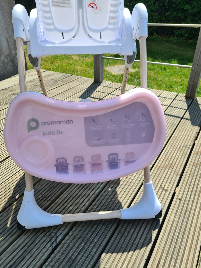 A vendre lots chaise haute, kangourou, couffin - photo numéro 4