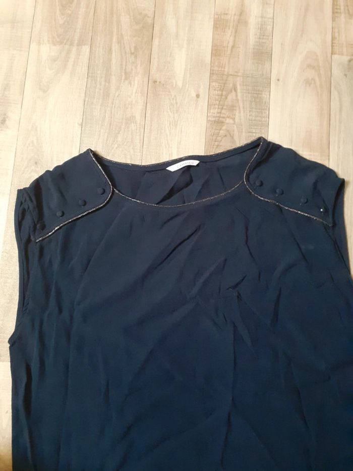 Haut femme bleu marine liseré argenté taille 44 - photo numéro 2