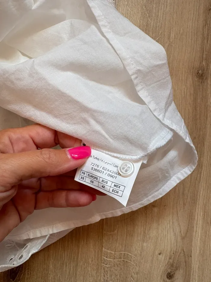 Robe camaïeu broderie anglaise taille XS - photo numéro 3