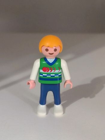 Playmobil personnage garçon enfant