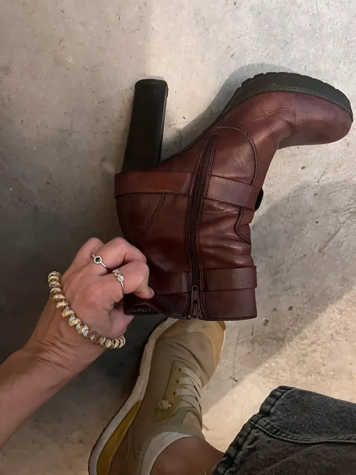 Bottines bordeaux cuir - photo numéro 3