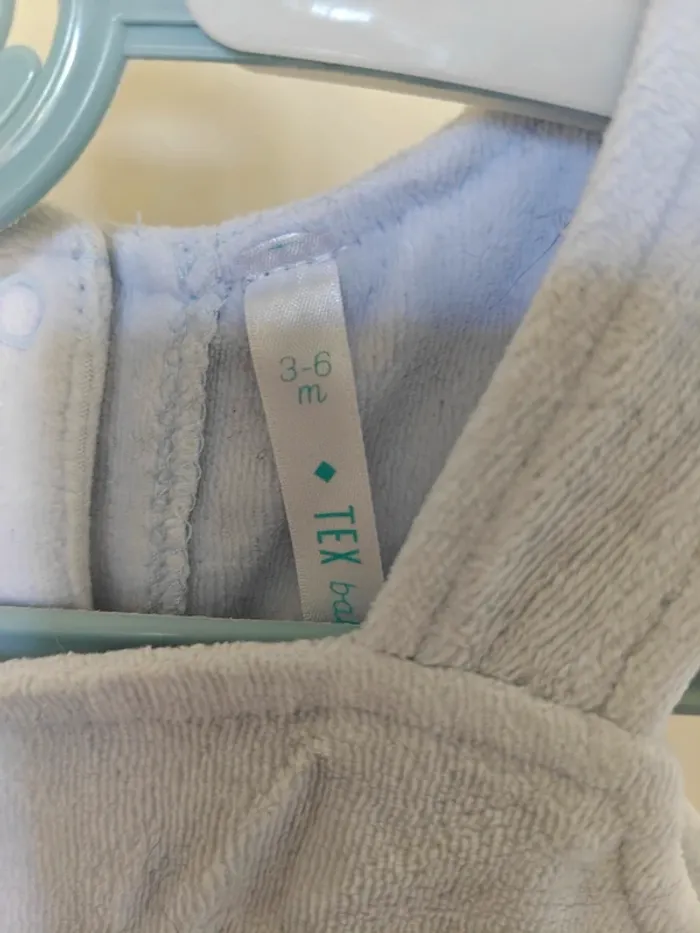 Pyjama velours ou combi 3 mois - photo numéro 2