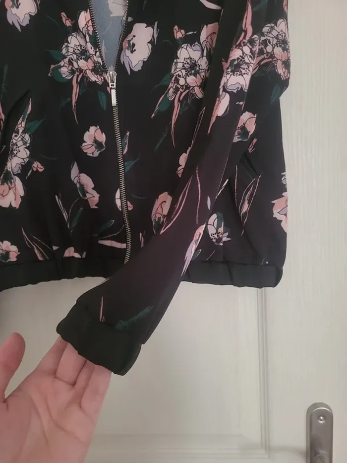 Bomber fleuri - photo numéro 2