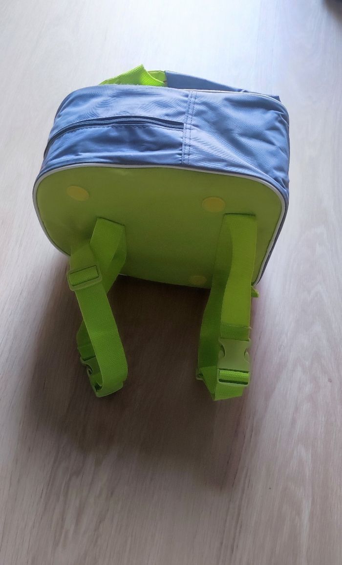 Réhausseur de chaise bébé nomade Badabulle avec sac à dos - photo numéro 5