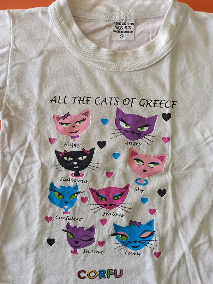 Tee-shirt fille made in Grèce, taille 2 ans , en excellent état - photo numéro 2
