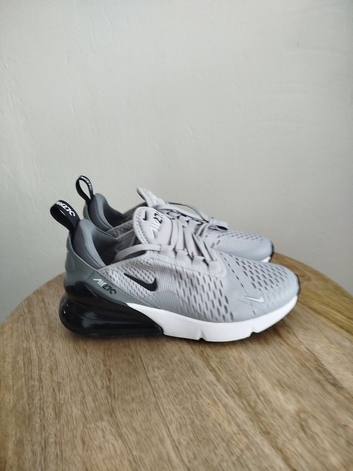 Baskets Nike T 36.5 - photo numéro 6