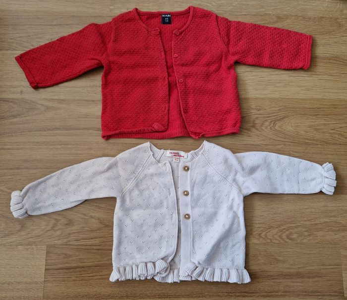 Lot 2 vestes 6 mois