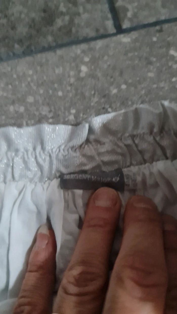 Très jolie jupe sergent major taille 5 ans - photo numéro 3