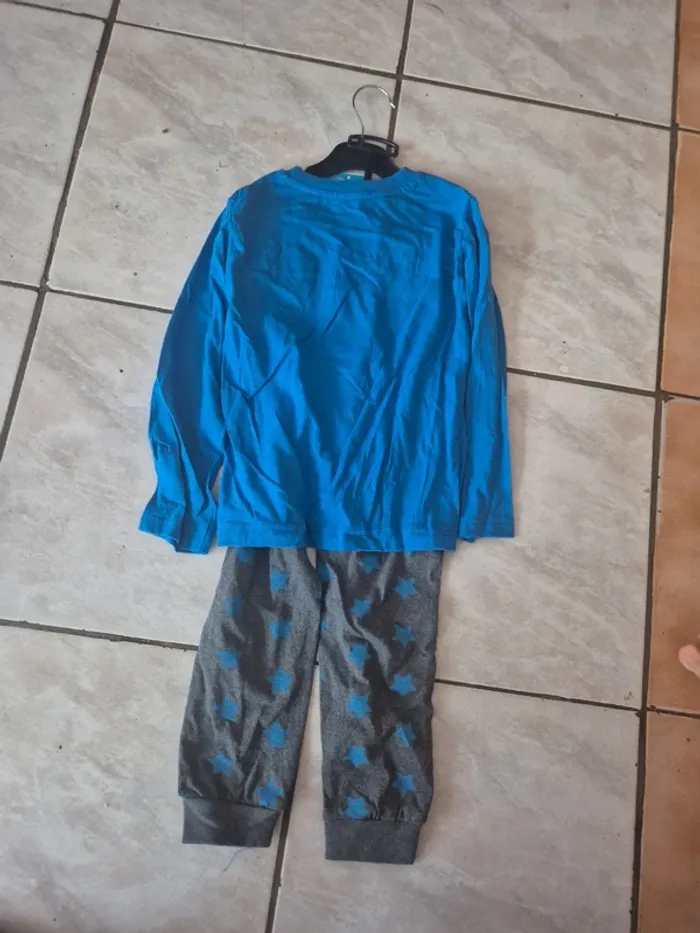 Pyjamas deux pièces mickey 5 ans - photo numéro 4