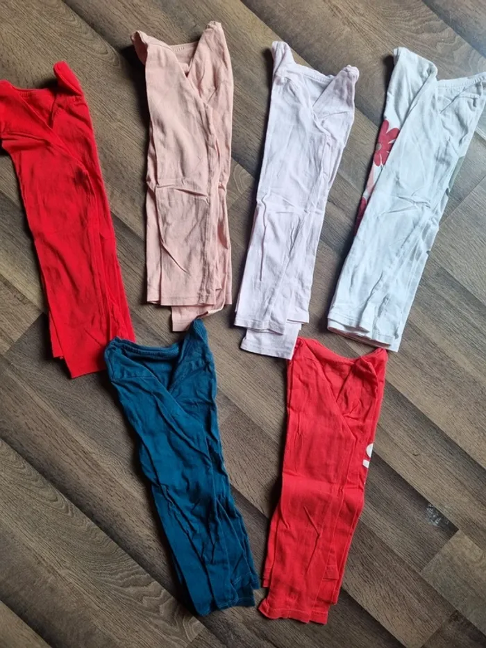 Lot de 6 t-shirts manches longues + 1 débardeur. Fille. Taille 8 ans. Tape à l'œil, Gémo. TBE - photo numéro 3