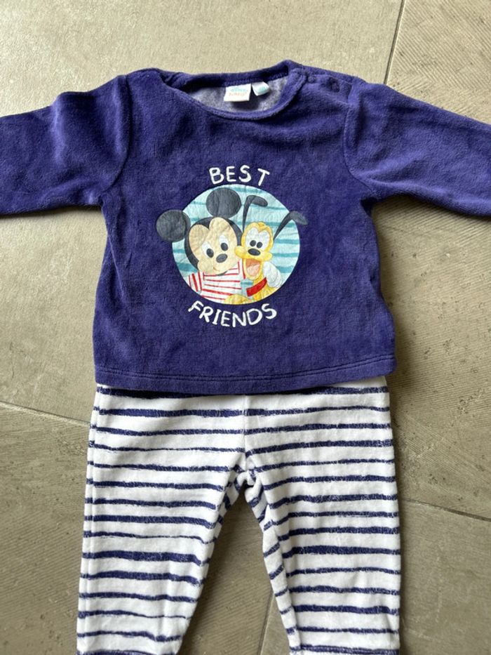 Ensemble bébé velours 6 mois - photo numéro 2