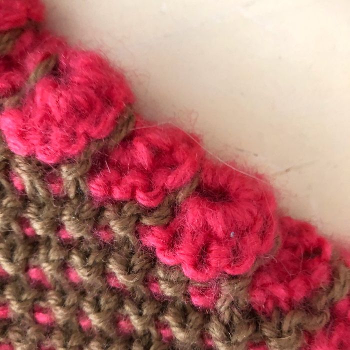 Chaussons tricotés à la main - photo numéro 7