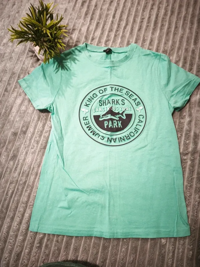 Tee-shirt garçon Kiabi vert 10 ans