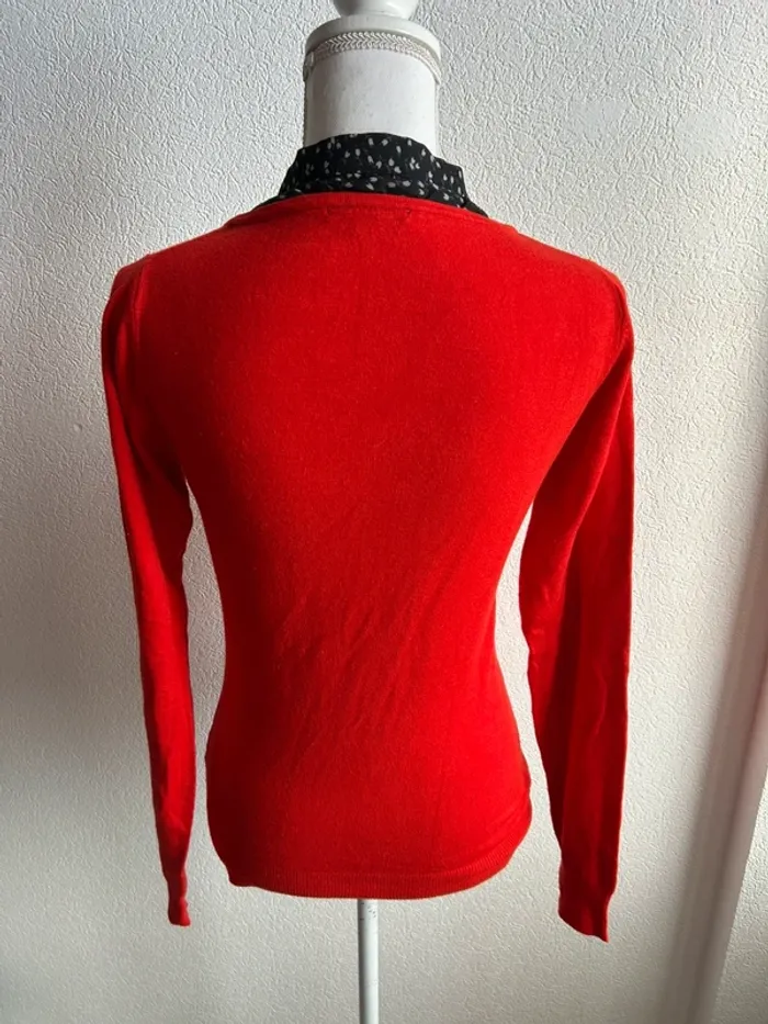 Joli pull rouge - photo numéro 2