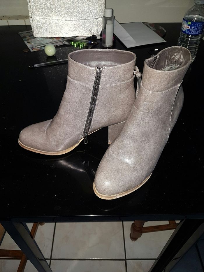 Bottines grises - photo numéro 3