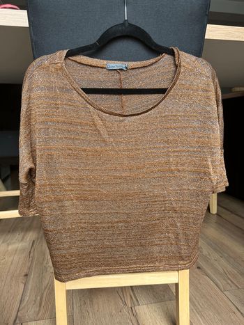 T shirt / pull léger marron