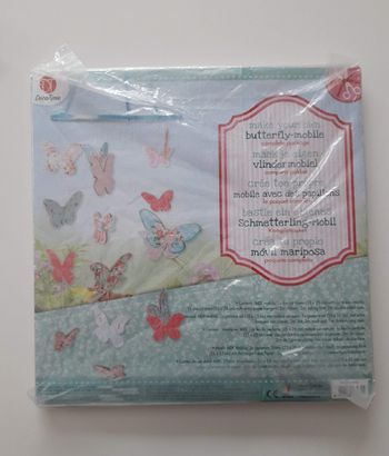 Mobile à peindre papillons DIY