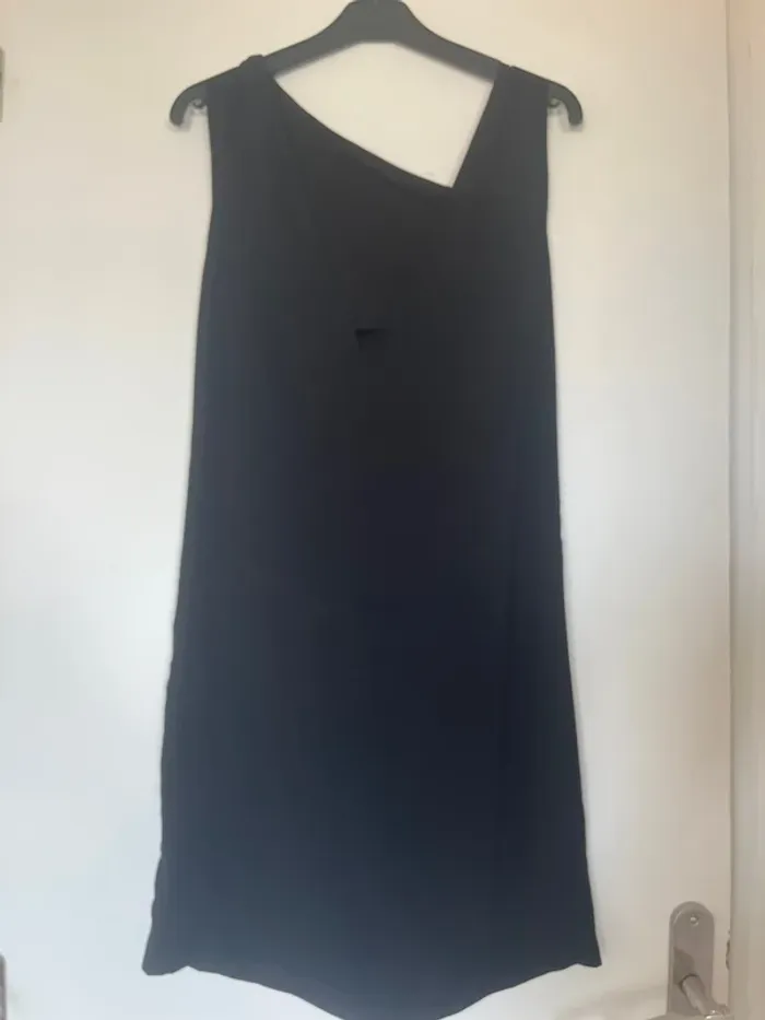 Robe mango noire - photo numéro 3