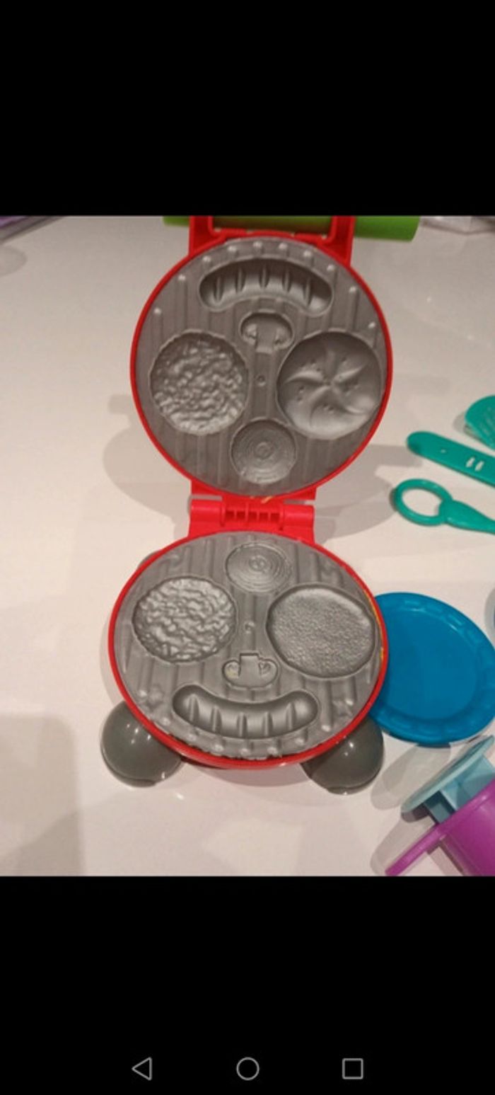 Play-Doh Kitchen, Burger Party - photo numéro 2